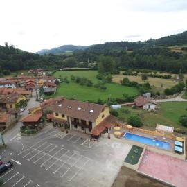 Hotel Intriago I & II，位于英垂阿格的酒店