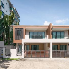 Chao Wilai Residence I Naiyang Beach I HKT Airport，位于奈扬海滩的酒店