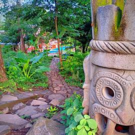 Raindance Hostel，位于Santa Cruz的酒店