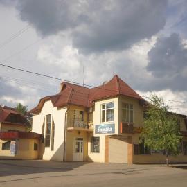 Zirka Karpat，位于亚西尼亚的酒店