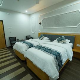 Dvr Mansion，位于卡努尔的酒店
