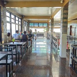 Ocean Myst Hotel & Beach Resort，位于Tambobong的酒店