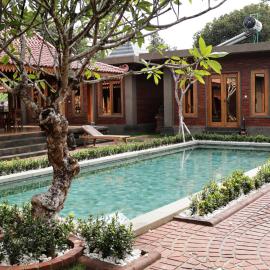 Rumah Dharma Boutique Villa，位于马格朗的酒店