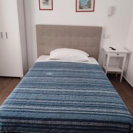 ALO ALO ALBERGO，位于Casteggio的酒店