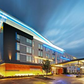 Aloft by Marriott Bolingbrook，位于波林布鲁克的酒店