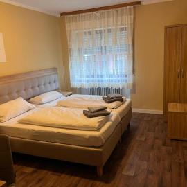 Hotel zur Post limburg Bad camberg，位于Hünfelden的酒店