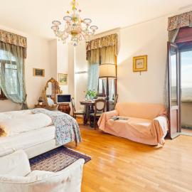Villa Pambuffetti,位于蒙特法尔科的酒店