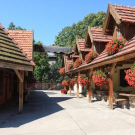 Hotel Restauracja Pustelnik，位于Wisła Mała的酒店