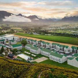 Protea Hotel by Marriott Stellenbosch & Conference Centre，位于斯泰伦博斯的酒店
