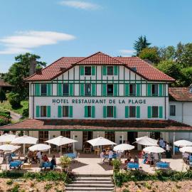 Hôtel de la Plage，位于艾克塞恩维克斯的酒店