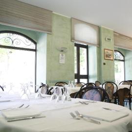 Hotel Narnia，位于纳尔尼的酒店