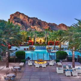 Omni Scottsdale Resort & Spa at Montelucia，位于斯科茨的酒店