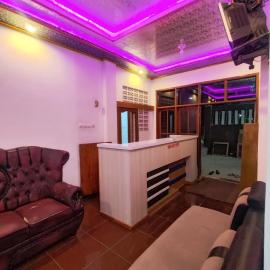 Penginapan Nurmega jaya，位于Lembursitu的酒店