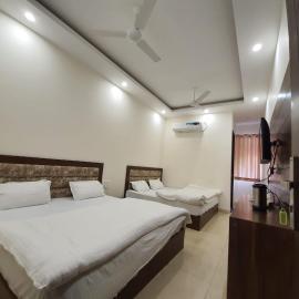 New Gokul Grand,位于德拉敦的酒店