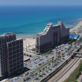 Almog Tower，位于海法的酒店