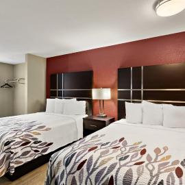 Red Roof Inn Redding，位于雷丁的酒店
