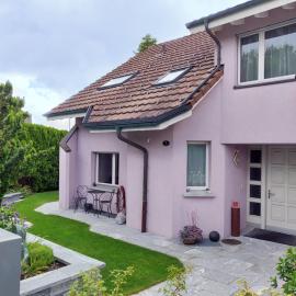 Hillside Homestay near Luzern by Menbergs Harmony Homestay