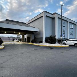 Motel 6-Pine Bluff, AR，位于派恩布拉夫的酒店