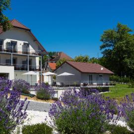 Hotel Blanc，位于Marigny-Saint-Marcel的酒店