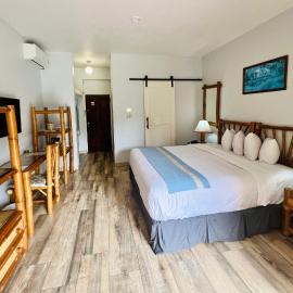 Toby's Resort，位于蒙特哥贝的酒店