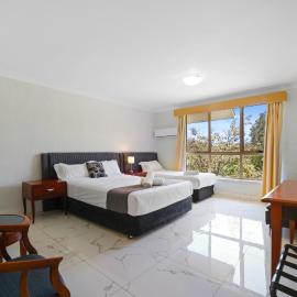 Golf Place Inn Wollongong，位于卧龙岗的酒店