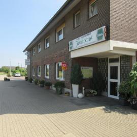 Hotel Restaurant Jonkhans，位于雷斯的酒店