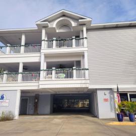 Beaufort Harbour Suites and Lodges，位于Beaufort的酒店