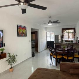 NUEVA Casa Tipo Departamento Totalmente Climatizado，位于坦皮科的酒店