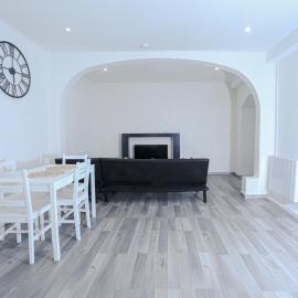 Élégant appartement bord de Seine，位于蒙特罗福约讷的酒店