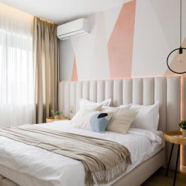 Villa The Frame，位于科马尔尼克的酒店