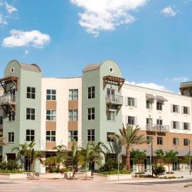 Courtyard by Marriott Palm Beach Jupiter，位于朱庇特的酒店