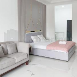 Khayrizsan Premium Mitra RedDoorz，位于Cibeureum的酒店
