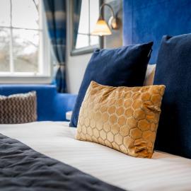 The Berkeley Square Hotel Bristol，位于布里斯托的酒店