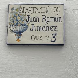 APARTAMENTOS JUAN RAMÓN JIMÉNEZ 3