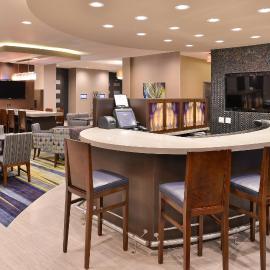 SpringHill Suites by Marriott Raleigh Cary，位于卡瑞的酒店