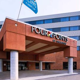 Four Points by Sheraton Edmundston Hotel & Conference Center,位于埃德门兹顿的酒店