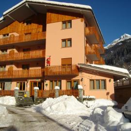 Hotel Dama Bianca，位于瓦托内切的酒店