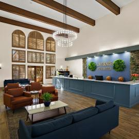 La Fuente Inn & Suites，位于优马的酒店