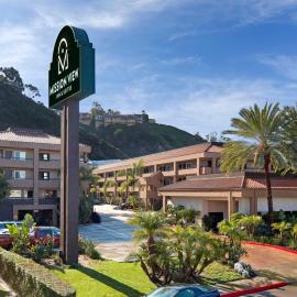 Mission View Inn & Suites San Diego Sea World - Zoo,位于圣地亚哥的酒店