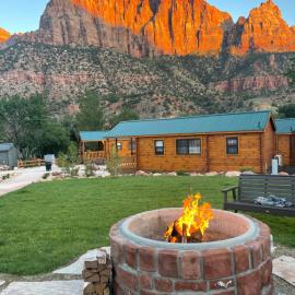 Zion Canyon Cabins，位于斯普林代尔的酒店