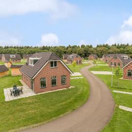 Summio Villaparc Schoonhovenseland，位于Hollandscheveld的酒店