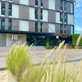 JB Place，位于佛统的酒店