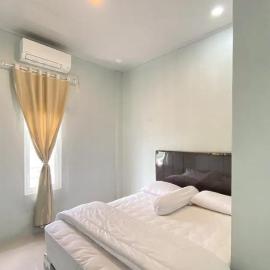 RedDoorz Syariah near Kantor Bupati Pantai Pandan Sibolga，位于Halangan的酒店
