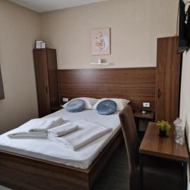 Hotel Djerdan，位于克拉列沃的酒店