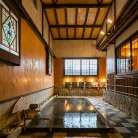 岩井温泉　岩井屋，位于Iwamicho的酒店