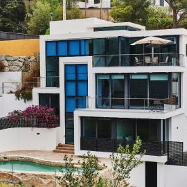 VILLA MODERNA WELCS EMP-097- con piscina，位于兰卡的酒店
