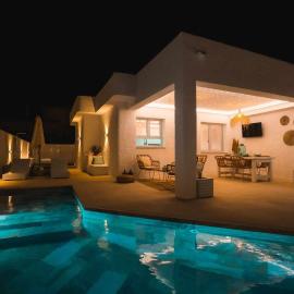 Casa Islandia en Riumar ( a 100m de la playa )，位于利乌玛的酒店