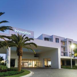 Innovation Hotel，位于那不勒斯的酒店