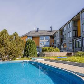EA Hotel Lipno，位于塞尔纳珀苏马维的酒店