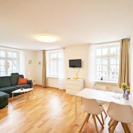 Urlaubsmagie - Ferienwohnung Honigfels - Garten, Sauna & Pool - HW2，位于塞布尼茨的酒店